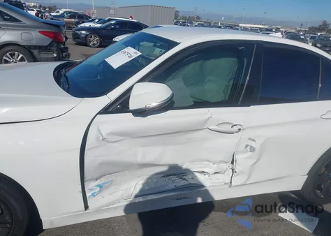 2015 BMW 328I z USA, uszkodzony, nr VIN WBA3C1C59FP851437